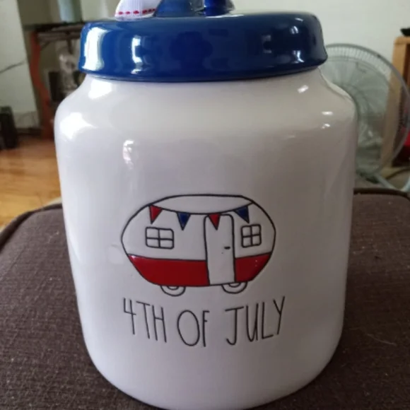 Rae Dunn 4th of July large cookie canister - Picture 4 of 4